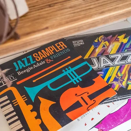 Jazzy Downtown *